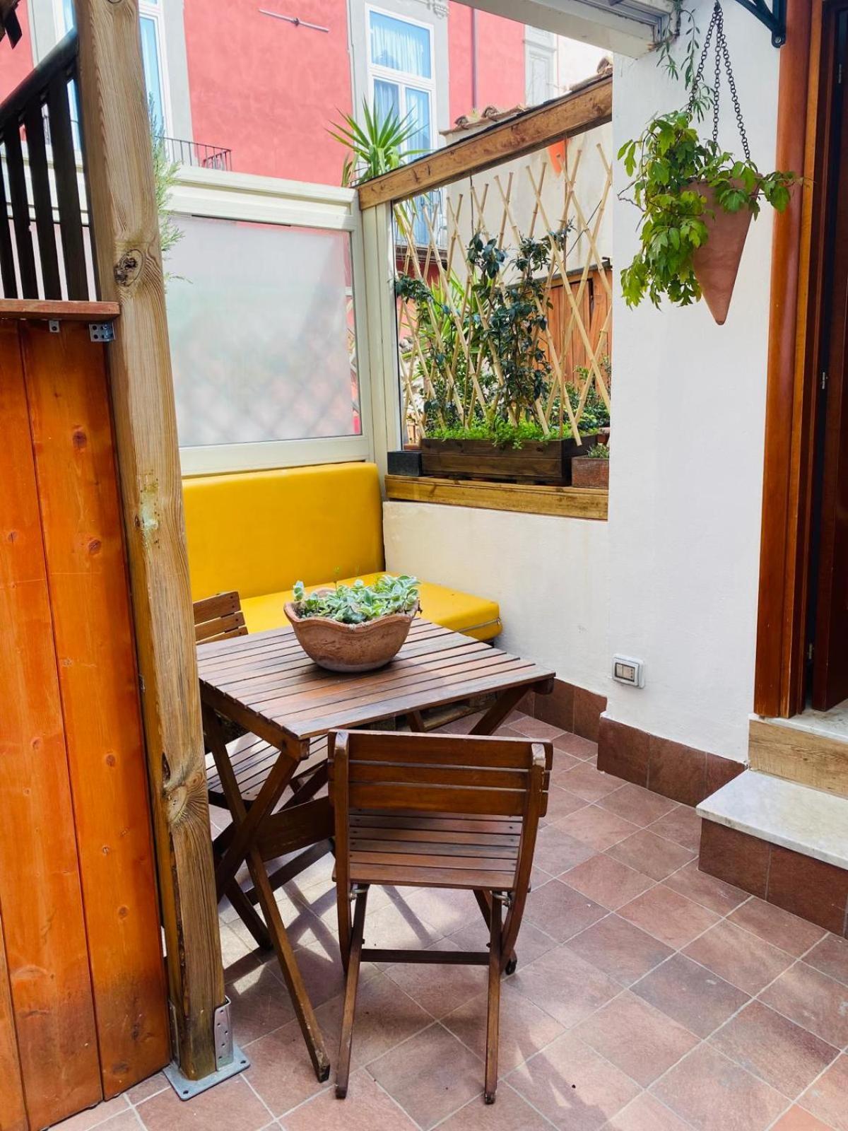דירות נאפולי La Casa Di Apollo מראה חיצוני תמונה